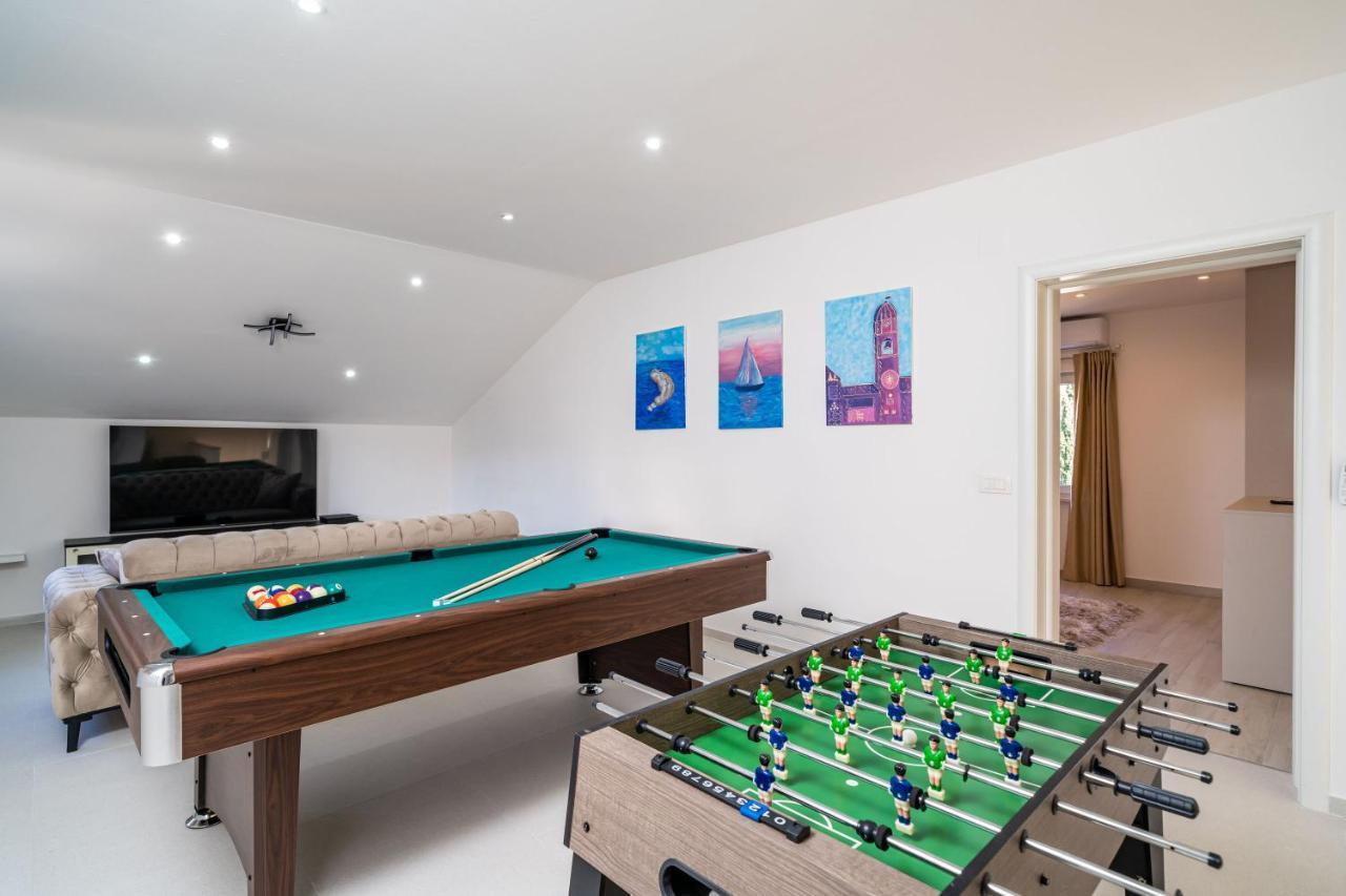 Villa Petmat - With Private Pool And 6 Bedrooms Dubrovnik Exteriör bild