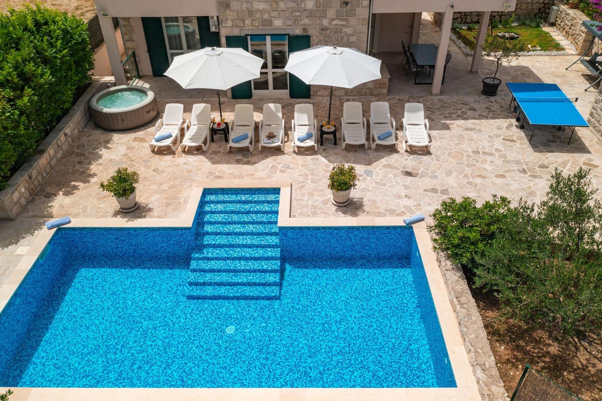 Villa Petmat - With Private Pool And 6 Bedrooms Dubrovnik Exteriör bild