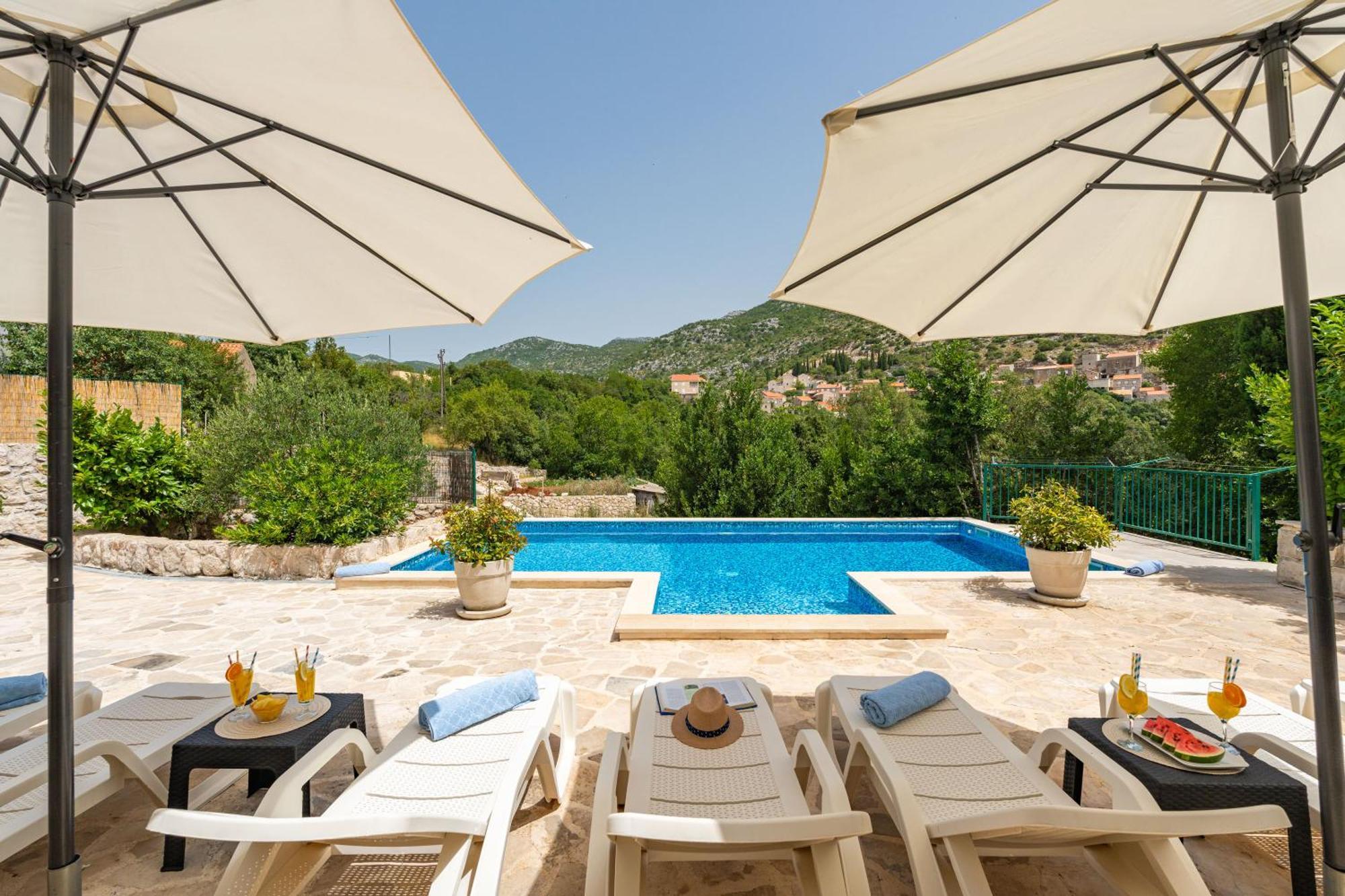 Villa Petmat - With Private Pool And 6 Bedrooms Dubrovnik Exteriör bild
